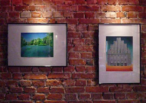 Aufbau / Hängung der Ausstellung: der öffentliche Raum im öffentlichen Raum part 1 im Kulturzentrum Lagerhaus im Viertel in Bremen 6. August 2010 bis 2. September 2010. Die Stancelgemälde "Wallanlagen" und "Die Glocke" gehängt im Schankraum Café Lagerhaus.