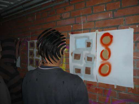 Graffitikurs für  Jugend Kulturprojekt Kunst im öffentlichen Raum mit Schülern der Schule Theodor-Billroth-Str. Bremen. Wandgestaltung mit Graffitiworkshop Stancelart Sprühtechniken vom August 2010 bis Mai 2011. Graffitiunterricht von Siko Ortner.