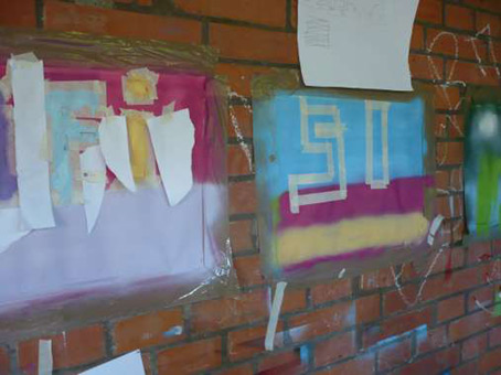 Graffitikurs für  Jugend Kulturprojekt Kunst im öffentlichen Raum mit Schülern der Schule Theodor-Billroth-Str. Bremen. Wandgestaltung mit Graffitiworkshop Stancelart Sprühtechniken vom August 2010 bis Mai 2011. Graffitiunterricht von Siko Ortner.