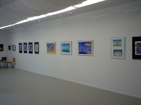 Ausstellung Stancelart von Siko Ortner vom 8. bis 22.Oktober 2008, in der Galerie Inkatt in Kattenturm, Bremen. Hier die Ansicht des fertiggestelten Ausstellungsaufbaus.