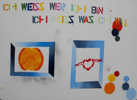 Ich weiss wer ich bin, ich weiss was ich will! Ein Projekt von Quartier e.V. Bremen (jetzt Quartier gGmbH) im Mai 2008. Projektleitung Holger Hering in Zusammenarbeit mit der Integrierten Stadtteilschule Obervieland Bremen und den Schlern der 8ten Klassen. Buchstabenstancel Mehrfarbig und ein Stancelgemälde Apfelsine 3-Fach-Stancel auf Karton A4 Größe. Werkstattleitung Graffiti Siko Ortner